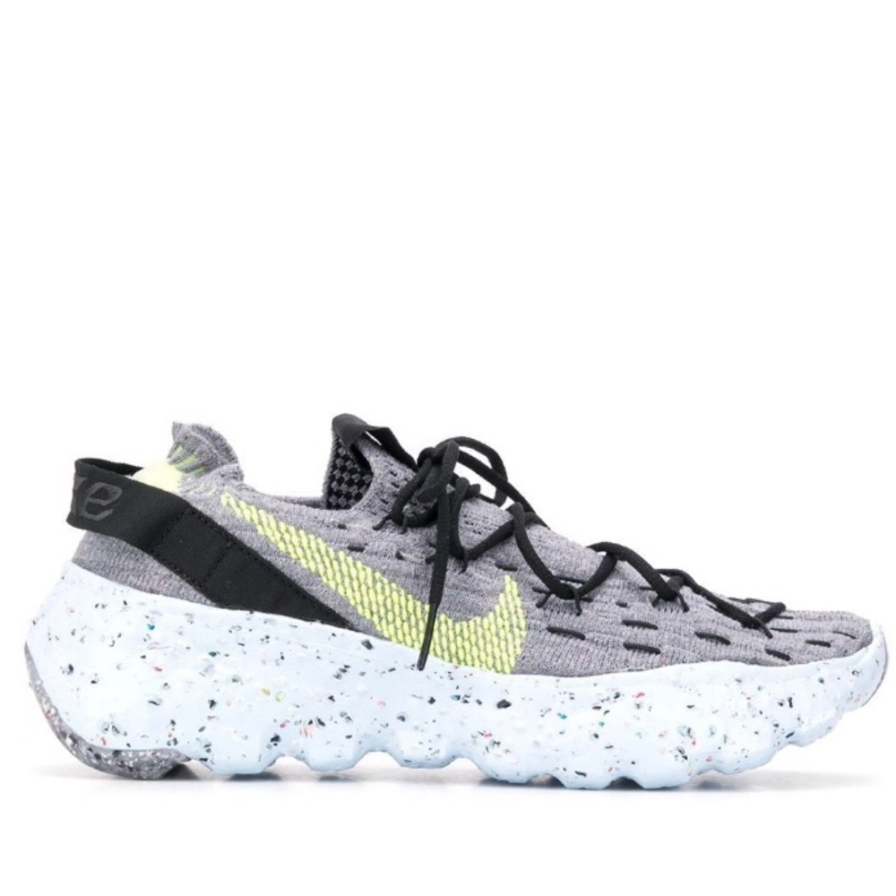Nike Space Hippie 04 Sneakers